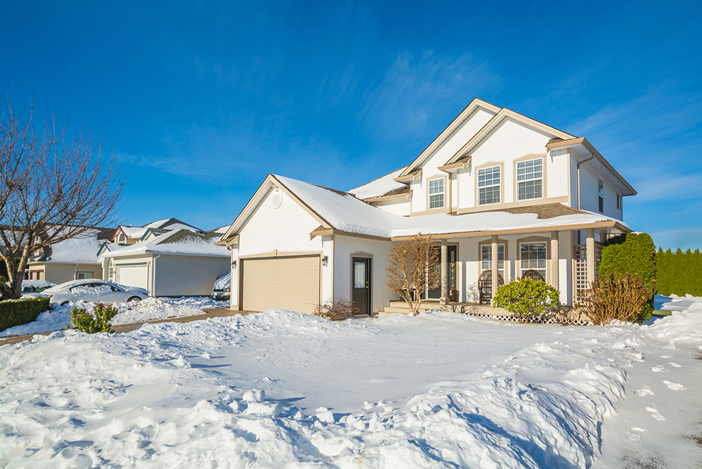 How to Winterize Your Home for an Energyefficient Winter Deely House