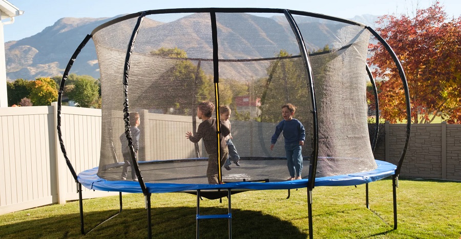 Discover Next-Level Backyard Fun with JumpYeti Above-Ground Trampolines Trampolines